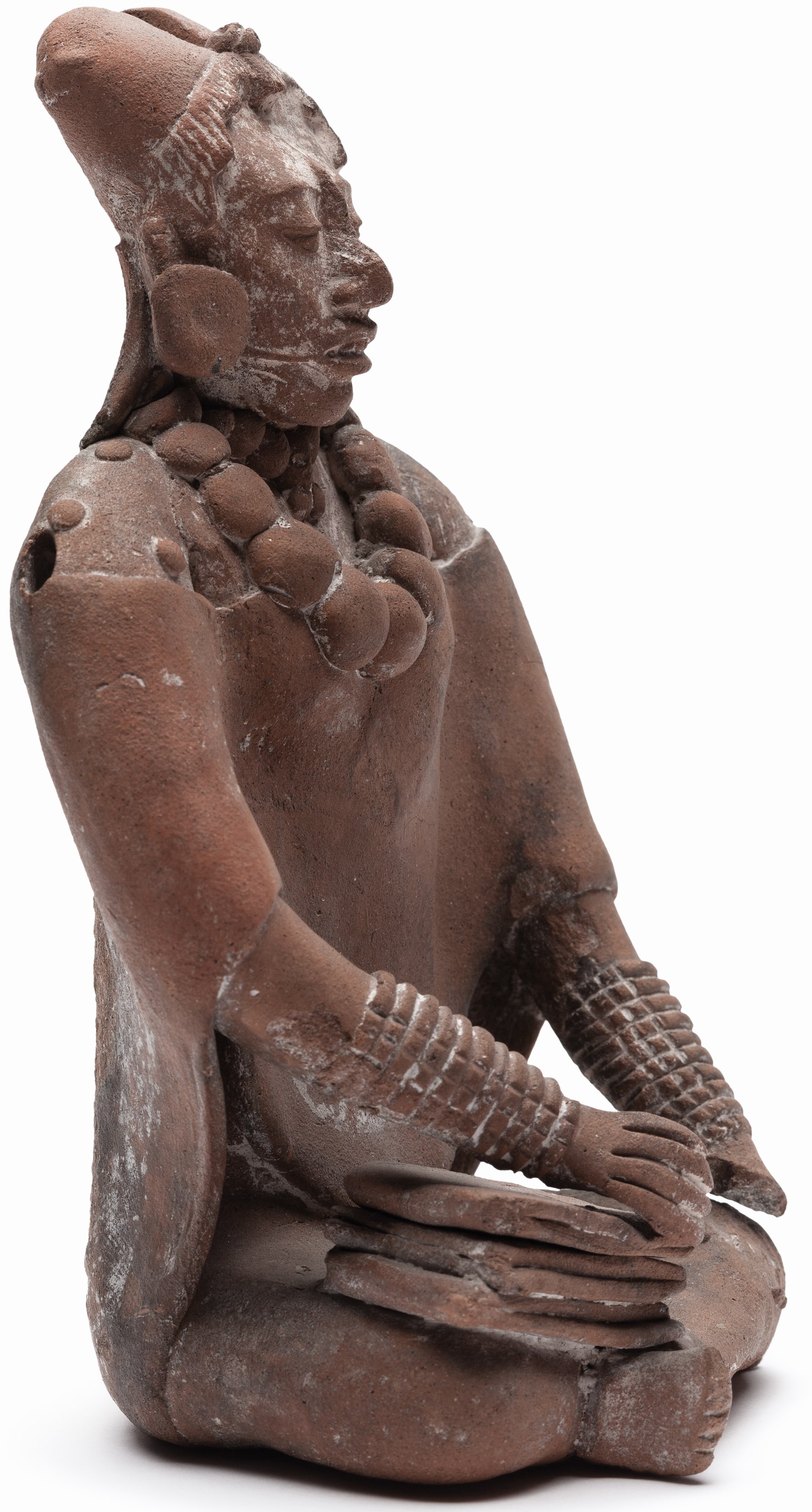 Figura 10. Vista lateral derecha de la figurilla. Archivo digital de las colecciones del Museo Nacional de Antropología. CONACULTA-INAH-CANON