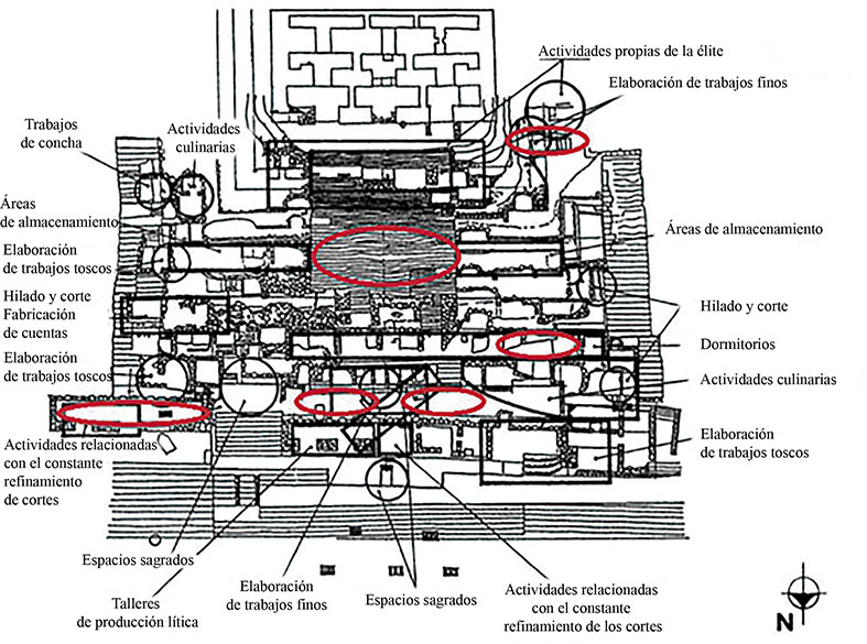Figura 1. Cuartos y escalinatas de la Estructura II de Calkmul donde se ubicaron la mayor cantidad de instrumentos sonoros, los cuales coinciden con las áreas dedicadas a la elaboración de trabajos finos y donde se efectuaban actividades propias de la élite (modificado de Domínguez, Gunn y Folan, 1998: 726).